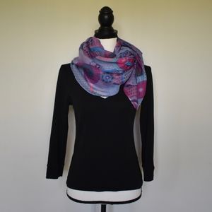 NWOT scarf